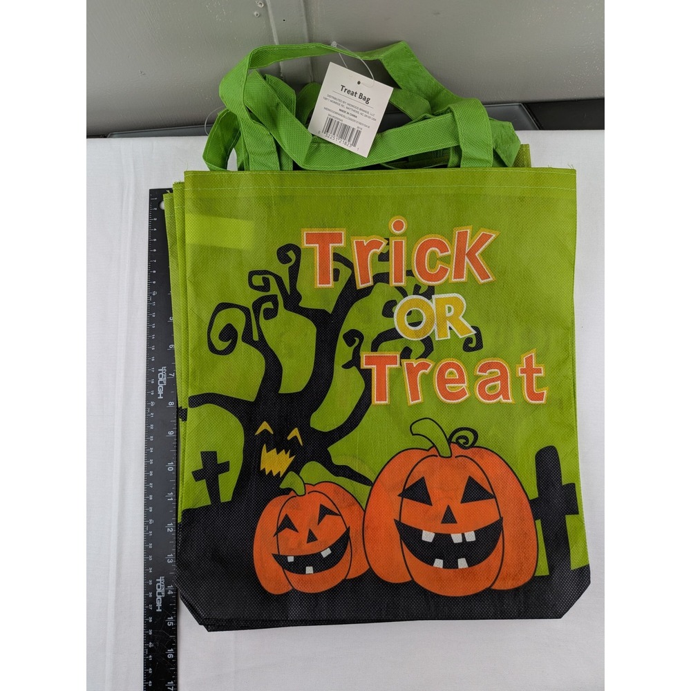 Halloween 7 Trick or Treat Reusable Bags Lot Pumpkin Skull Spider Totes NEW